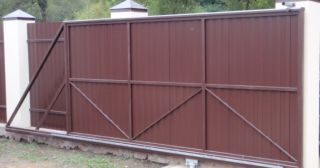 Купить откатные ворота из профнастила Бузулук, цена от 1776 руб.