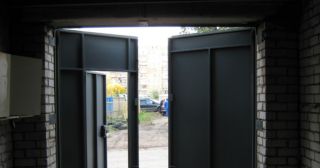 Купить гаражные ворота распашные Бузулук, цена от 3916 руб.